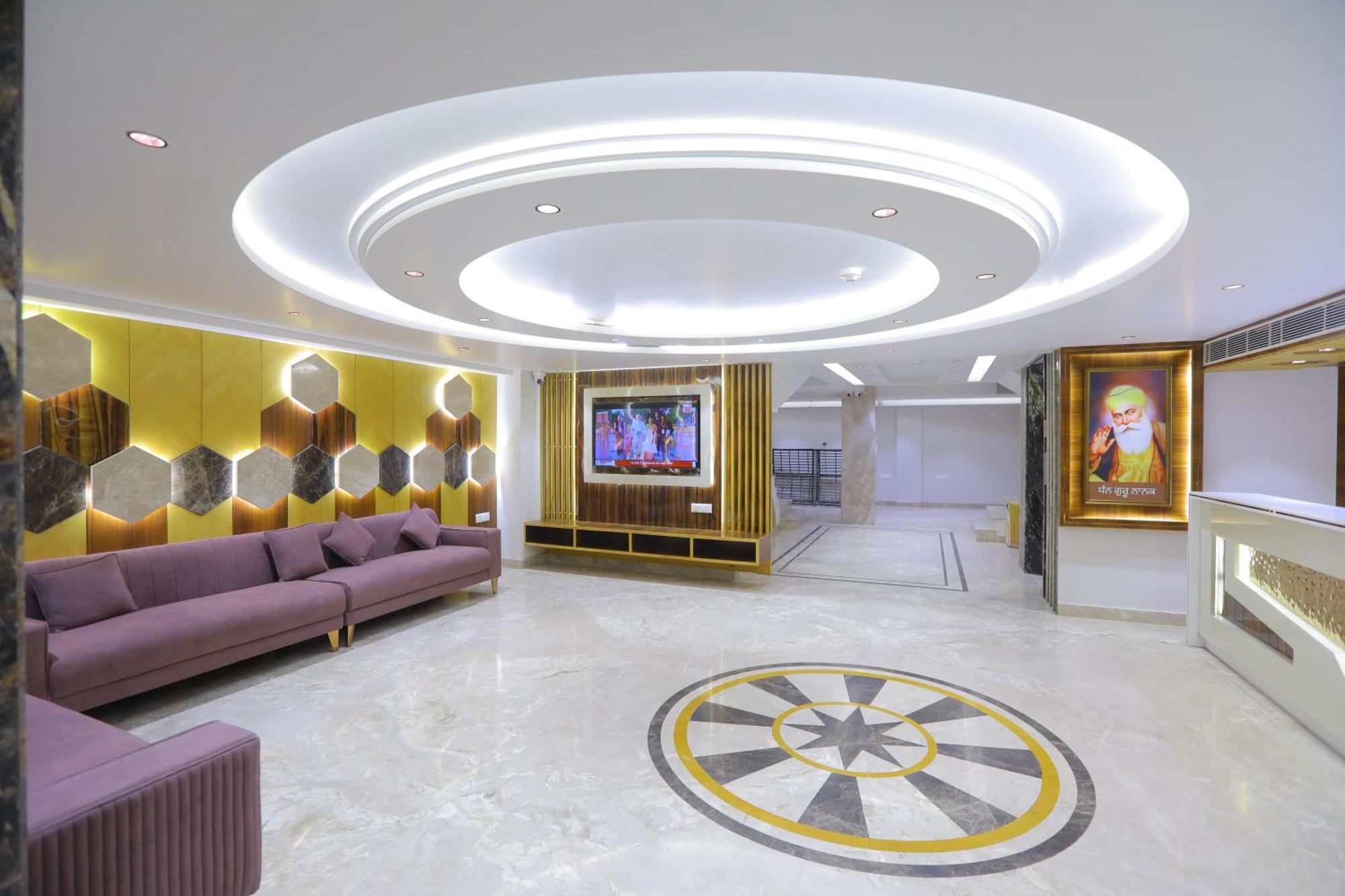 Hotel Glitz - Walk In From New Delhi Railway Station エクステリア 写真
