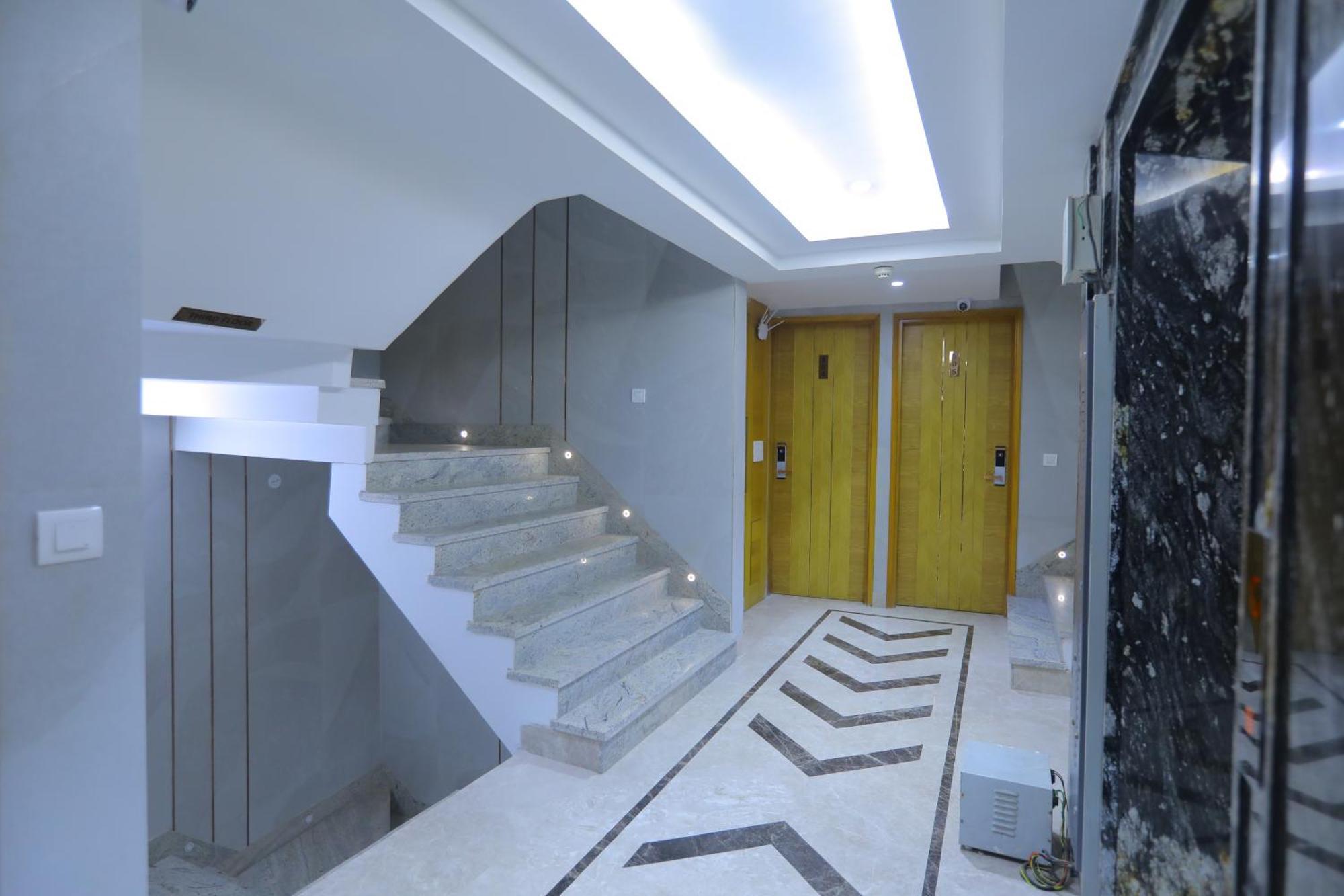 Hotel Glitz - Walk In From New Delhi Railway Station エクステリア 写真